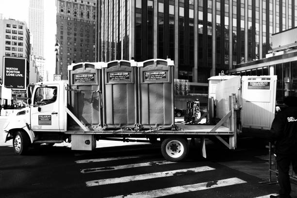 Best Portable toilet rental cost  in Kings Park West, VA